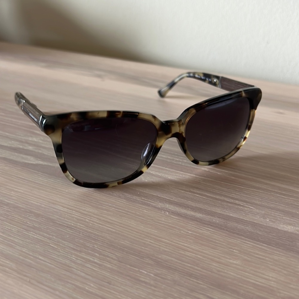 BURBERRY Tortoise Square Sunglasses